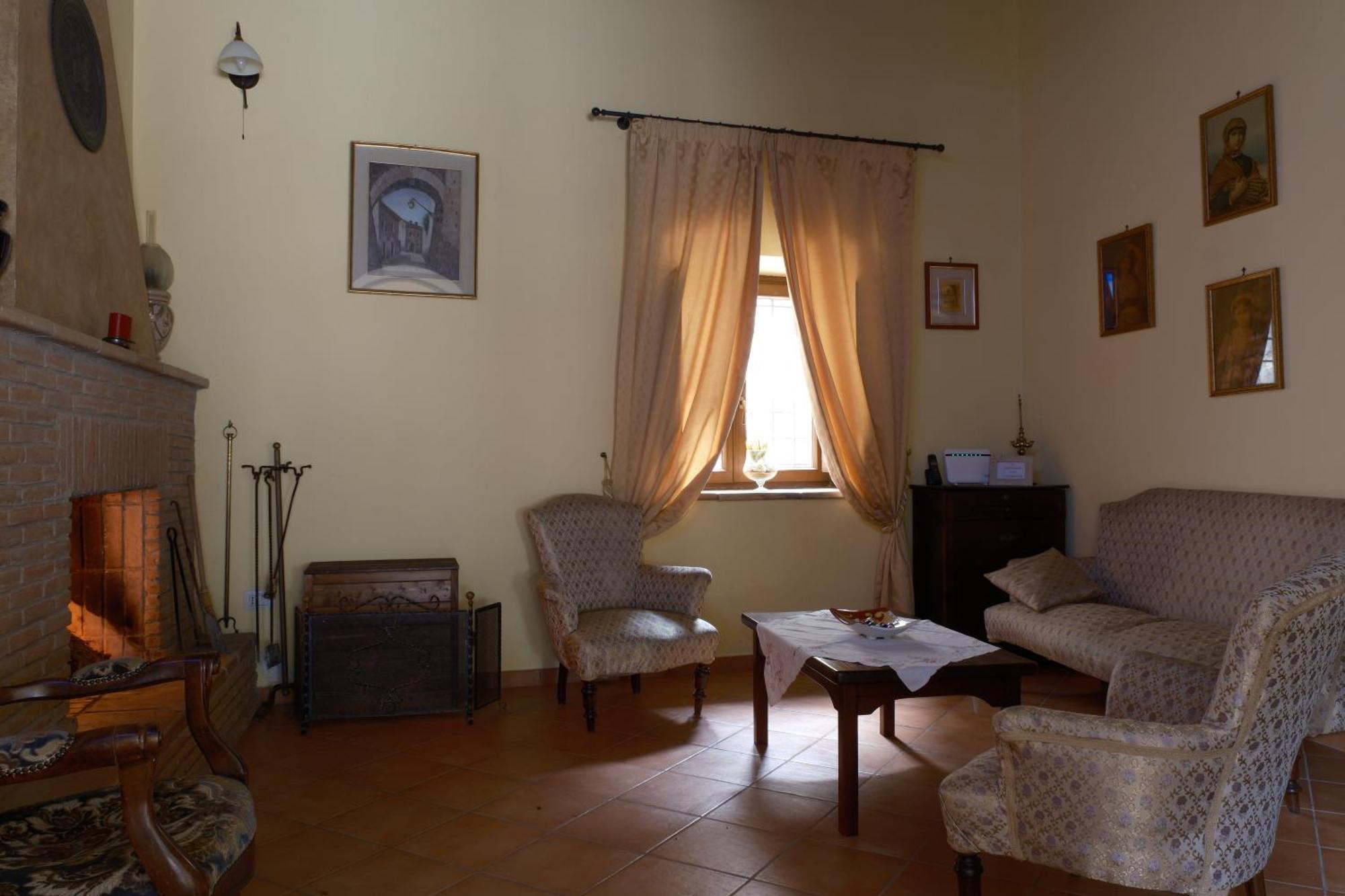 Conte Spencer Bed & Breakfast Caserta Vecchia Luaran gambar