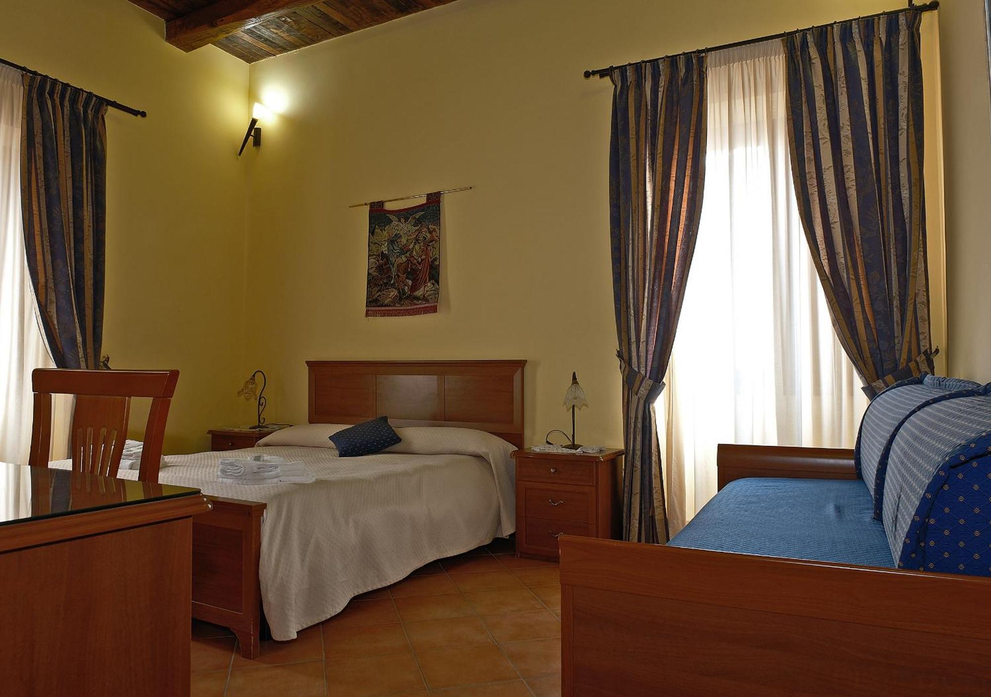 Conte Spencer Bed & Breakfast Caserta Vecchia Luaran gambar